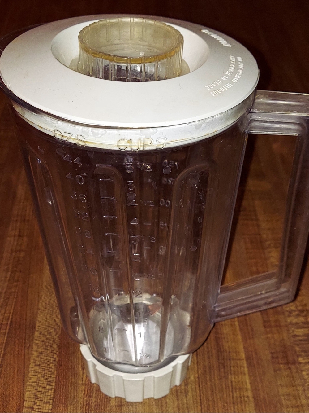 Clear Plastic Blender Jar with White Lid and Base - Replacement Pitcher